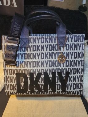 DKNY B/W  Monochrome Logo Tote NWOT NOW ONLY $115